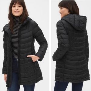 🏷️SOLD🏷️GAP Long Light Weight Fall Puffer With Hood